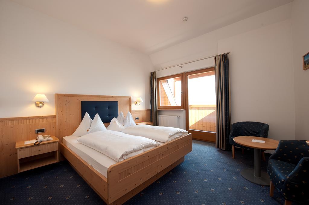 Hotel Haus An Der Luck Barbiano  Habitación foto