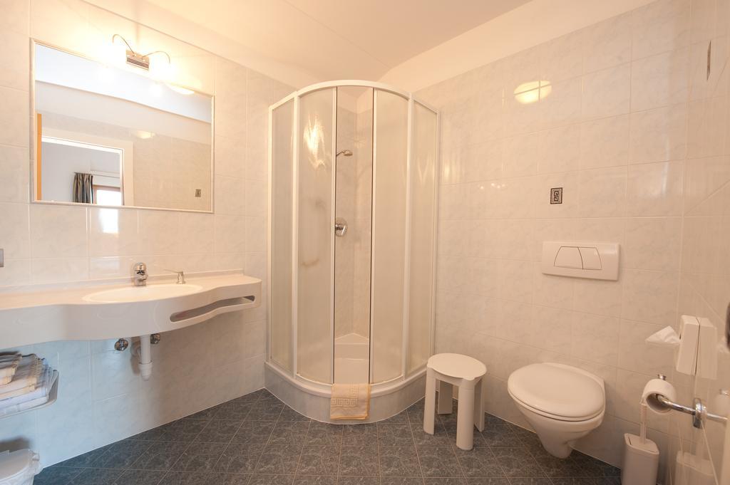 Hotel Haus An Der Luck Barbiano  Habitación foto